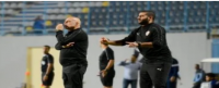 أمير عزمى مجاهد ينشر صورة له مع جروس .. وطلب من الزمالك اليوم