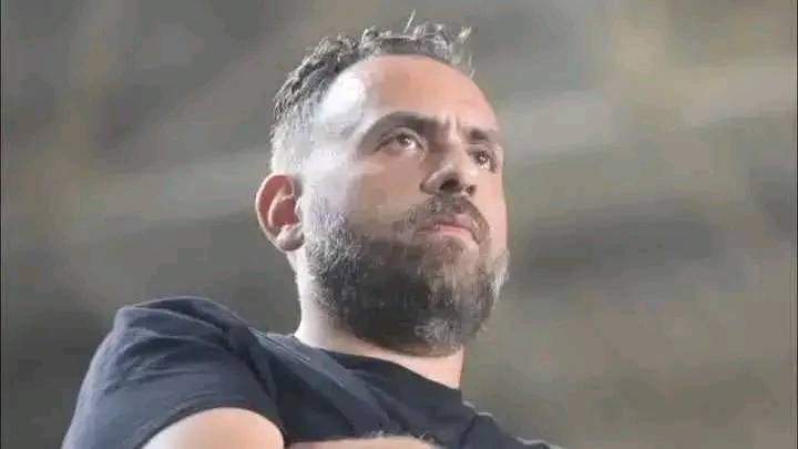        ..   